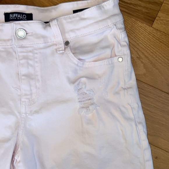 Buffalo David Bitton Tandi Mid Rise Distressed Bermuda Shorts size 8/29 lt pink - Picture 3 of 6